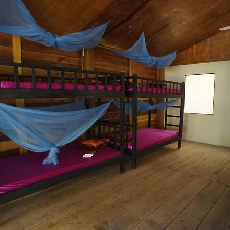Suns Of Beaches Hostel Koh Rong Zewnętrze zdjęcie