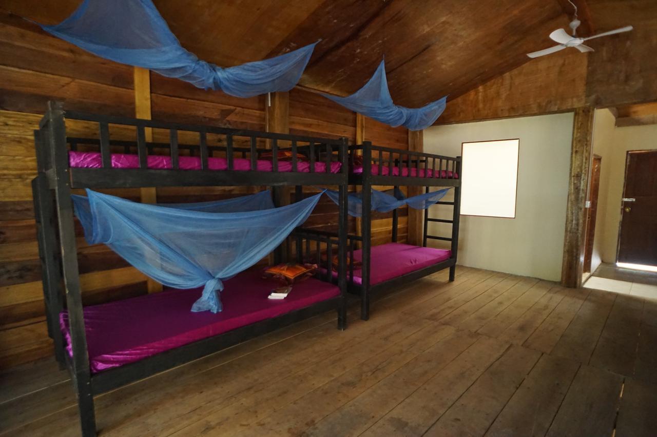 Suns Of Beaches Hostel Koh Rong Zewnętrze zdjęcie