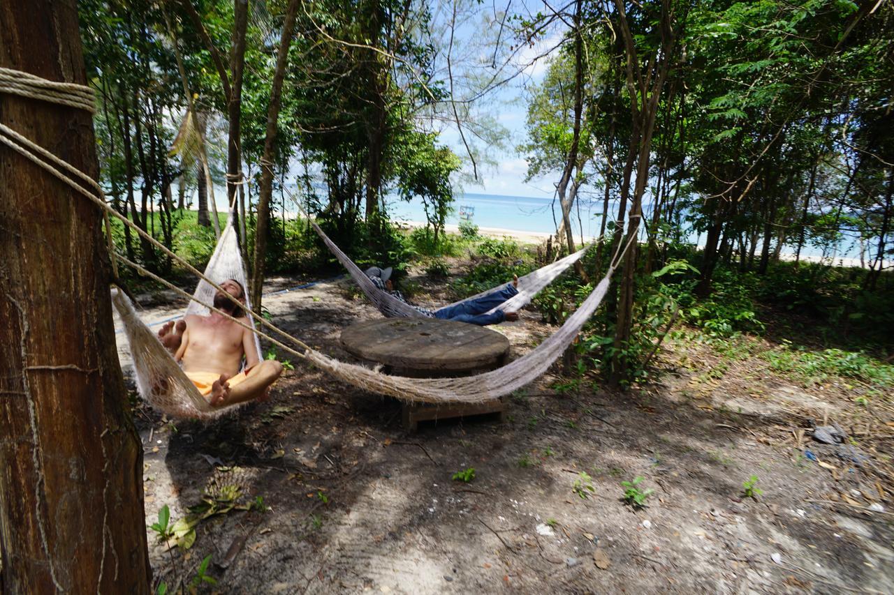 Suns Of Beaches Hostel Koh Rong Zewnętrze zdjęcie