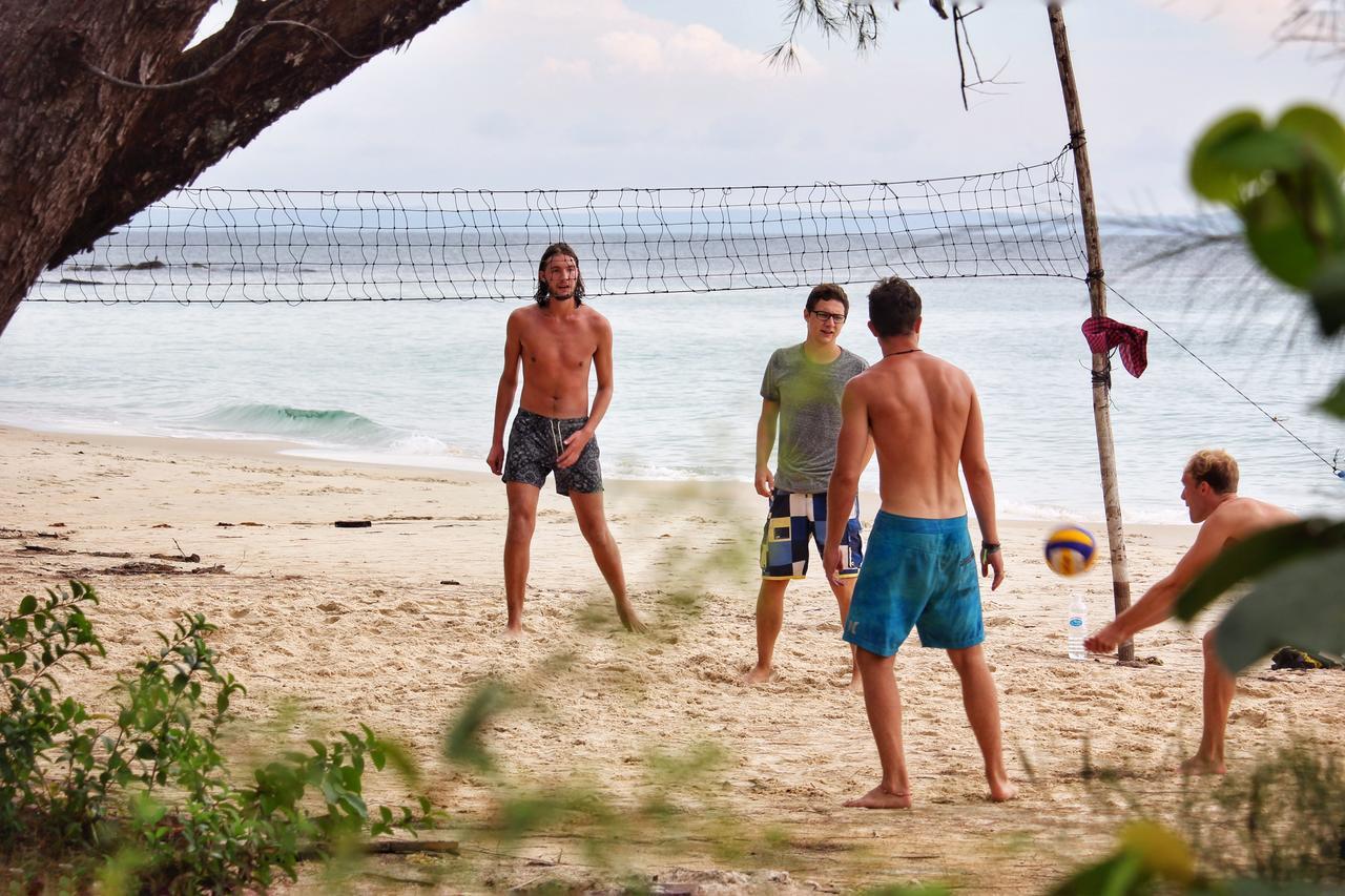 Suns Of Beaches Hostel Koh Rong Zewnętrze zdjęcie