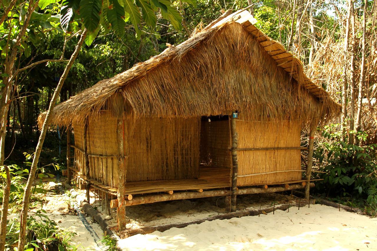 Suns Of Beaches Hostel Koh Rong Zewnętrze zdjęcie