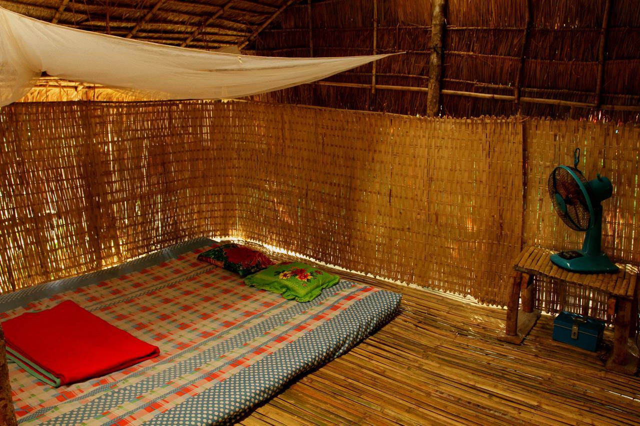 Suns Of Beaches Hostel Koh Rong Zewnętrze zdjęcie